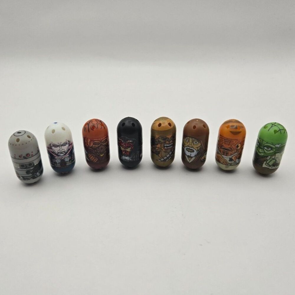 Star Wars Mighty Beanz 2010 Lot of 8 Yoda Darth Maul Obi-Wan Chewbacca IG-88
